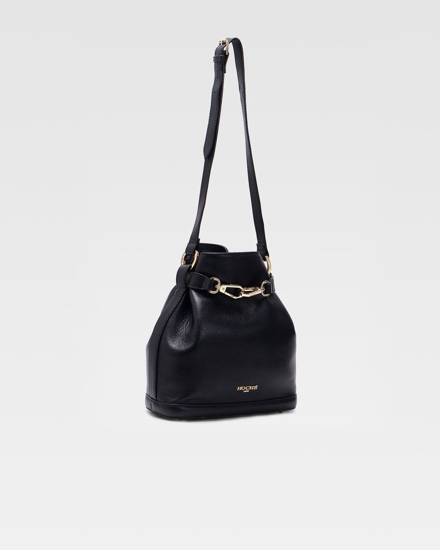 POCHE BUCKET BAG