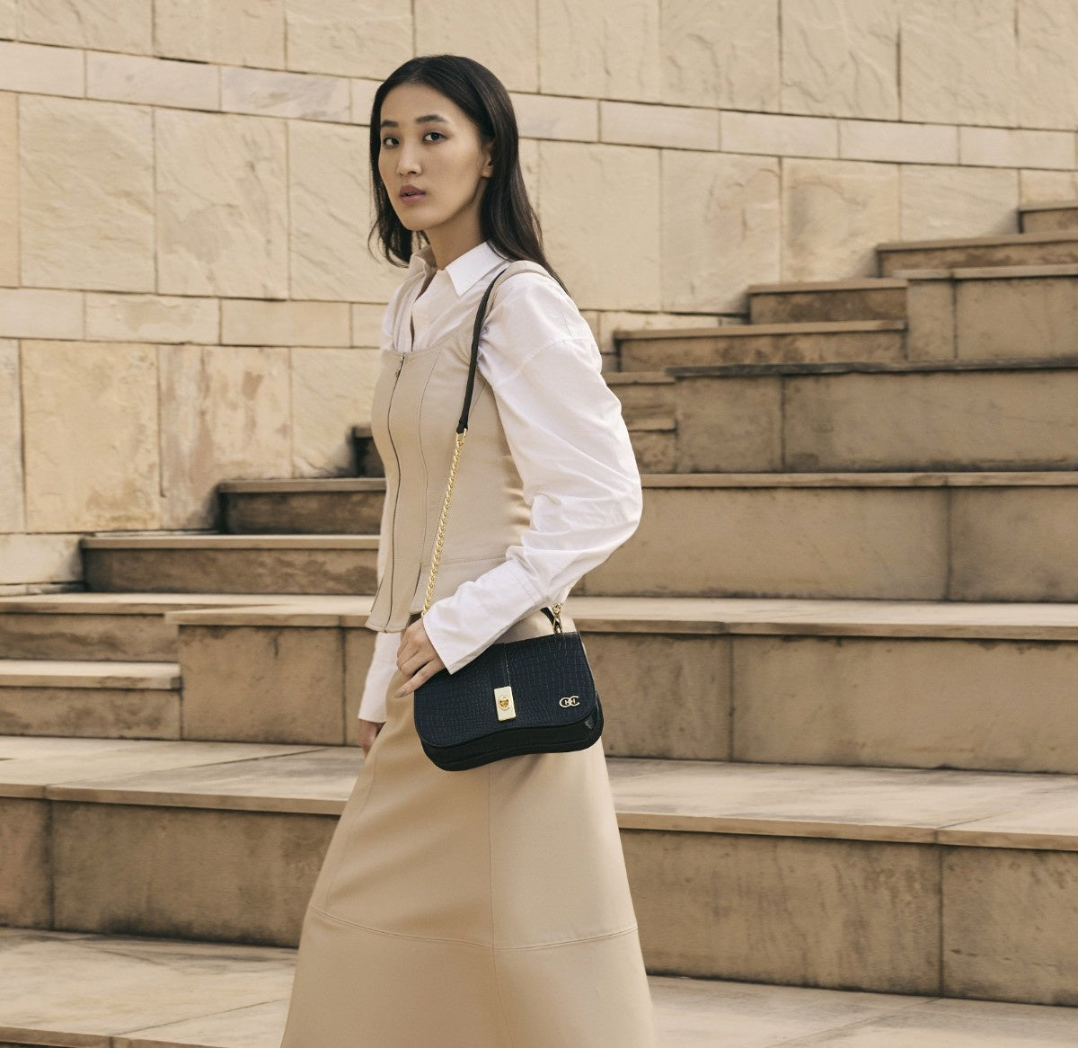 TERRA SLING BAG