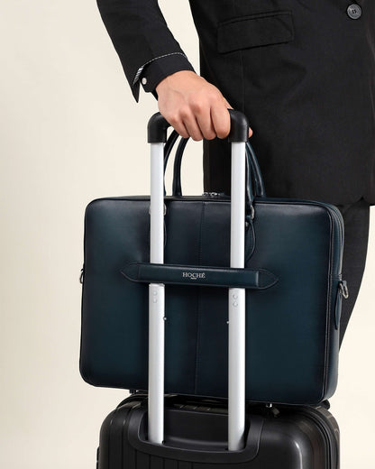 Le Magicien Laptop Bag