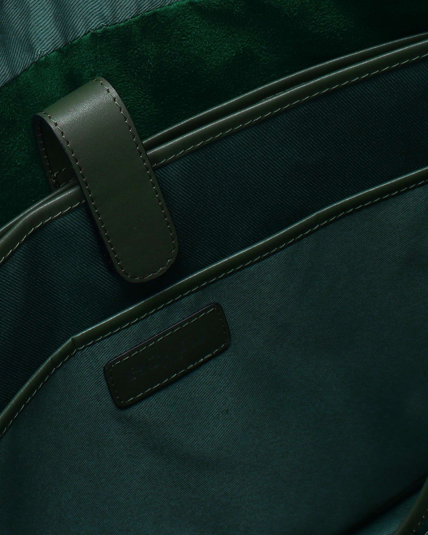 Le Magicien Laptop Bag